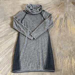 Kuhl Long Sleeve Nova Dress gray Knit Funnel Neck Athletic Sporty large